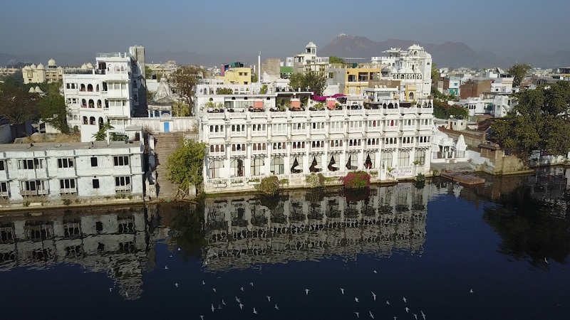 Lake Pichola Hotel